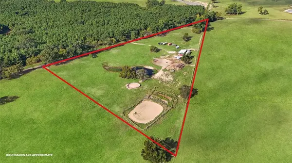 1786 Co Rd 1070, Mount Pleasant, TX 75455