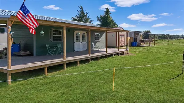 1786 Co Rd 1070, Mount Pleasant, TX 75455