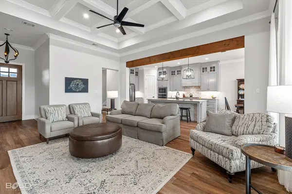 612 Corinth Circle, Bossier City, LA 71111