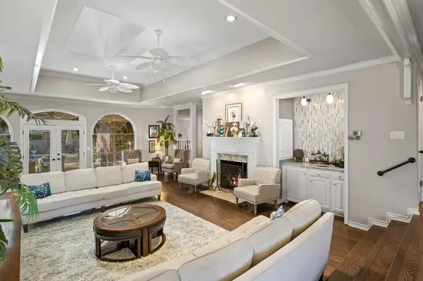 912 Fleming Drive, Mount Pleasant, TX 75455