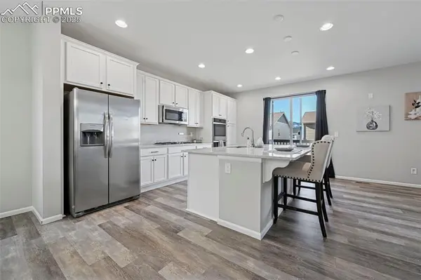 4858 Wolf Moon DR, Colorado Springs, CO 80911