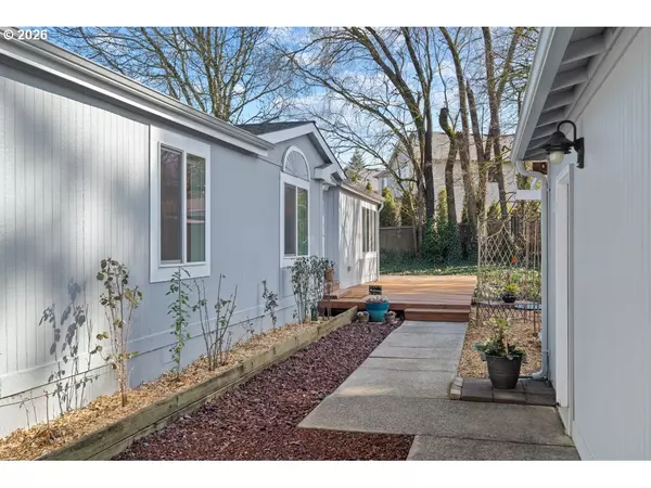 Vancouver, WA 98685,11201 NW 3RD AVE