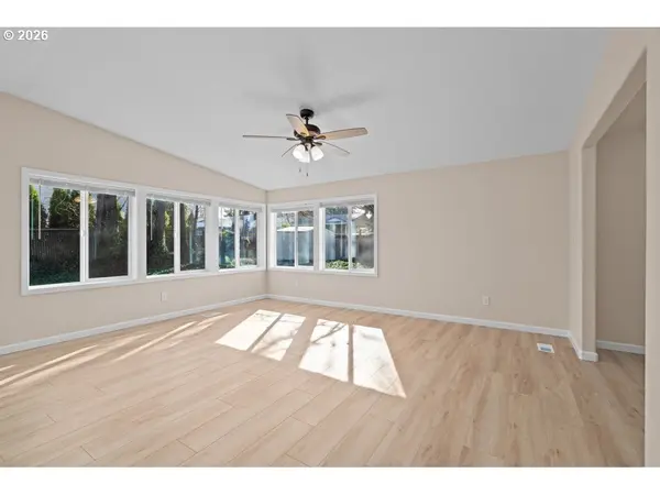 11201 NW 3RD AVE, Vancouver, WA 98685