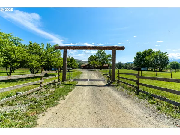 Richland, OR 97870,43579 OLD FOOTHILL RD