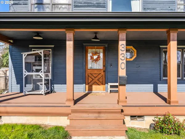 Gladstone, OR 97027,330 W DARTMOUTH ST