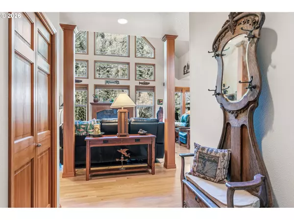 Kalama, WA 98625,767 BATES RD