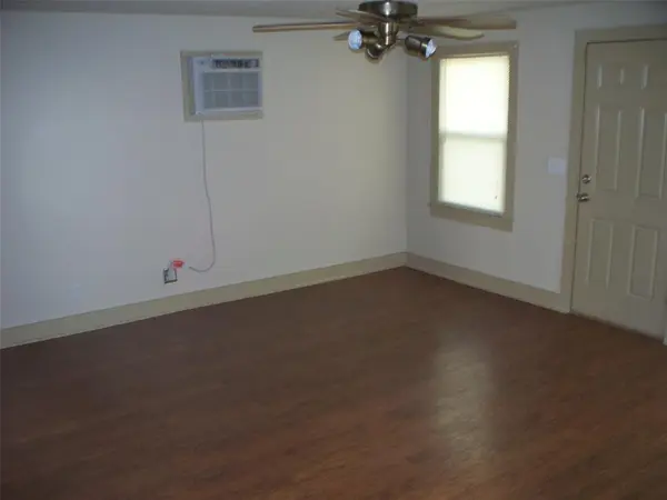 705 South Street #A, Graham, TX 76450