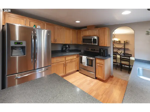 1254 CRYSTAL LN, Lafayette, OR 97127