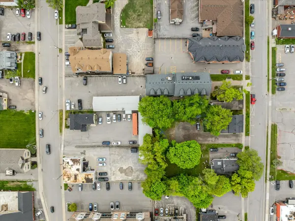 180 Mary ST, Scugog, ON L9L 1C4