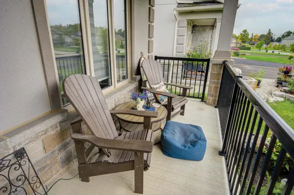 295 Sunnybrae AVE, Innisfil, ON L9S 0K9