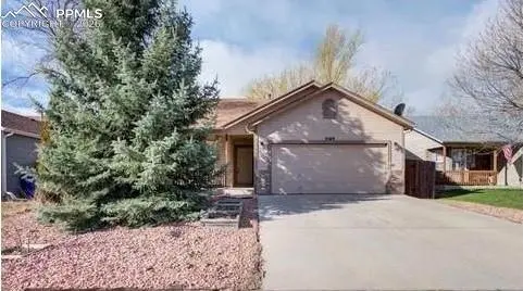 5169 Fennel DR, Colorado Springs, CO 80911