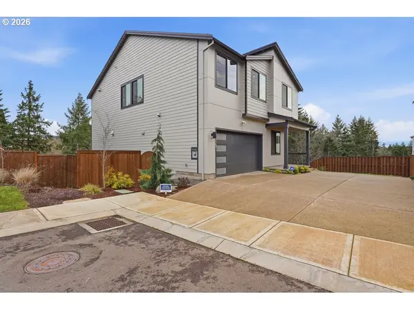 7741 NW LADYBUG PL, Portland, OR 97229