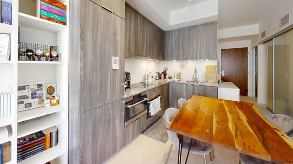 15 Queens Quay E #513, Toronto C08, ON M5E 0C5