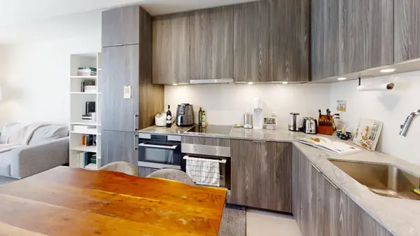 15 Queens Quay E #513, Toronto C08, ON M5E 0C5