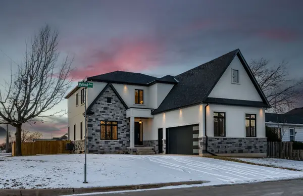 1 West AVE,  Hamilton,  ON L8E 5L5