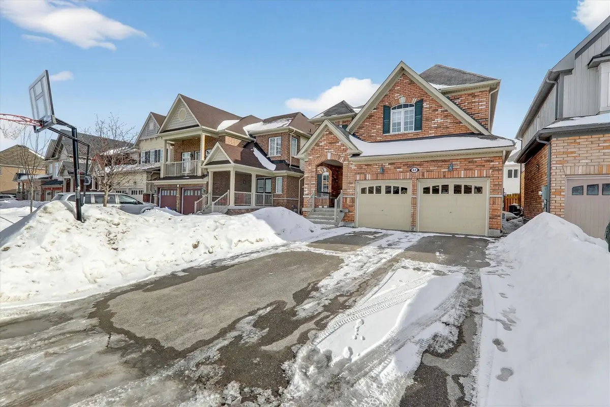 63 Henry Smith AVE, Clarington, ON L1C 0W1