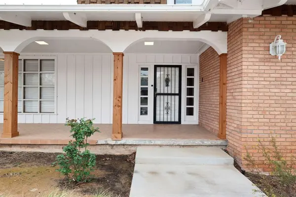 803 Lakeview Drive, Mineral Wells, TX 76067