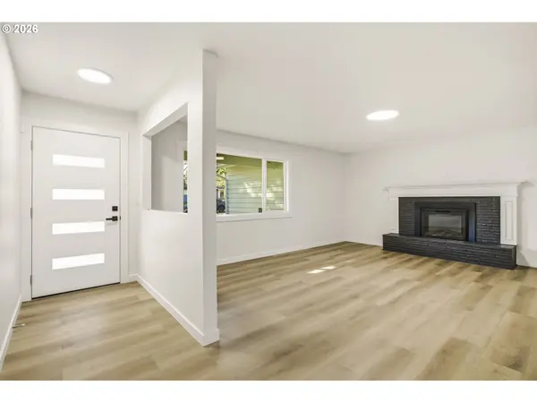 8812 NE 58TH ST, Vancouver, WA 98662