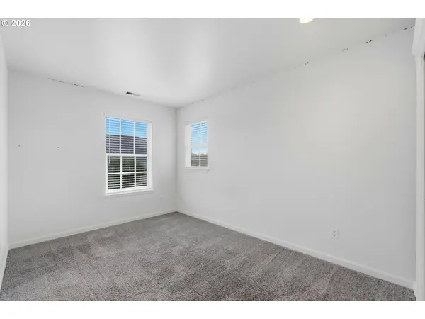 6898 SE BRIGADOON ST, Milwaukie, OR 97267