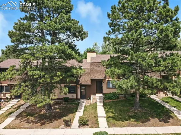 4718 N Carefree CIR, Colorado Springs, CO 80917