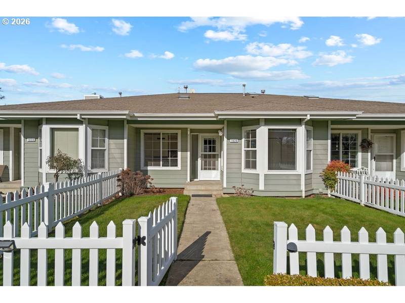 1826 ARMADALE AVE, Hood River, OR 97031