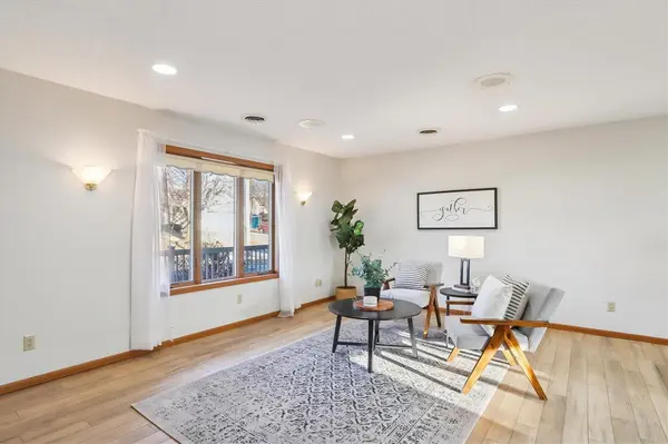 205 Valley Road, Williamsburg, IA 52361