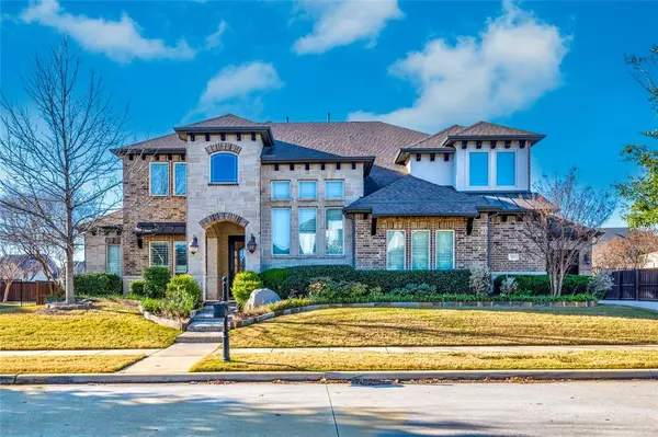 913 La Salle Lane,  Southlake,  TX 76092