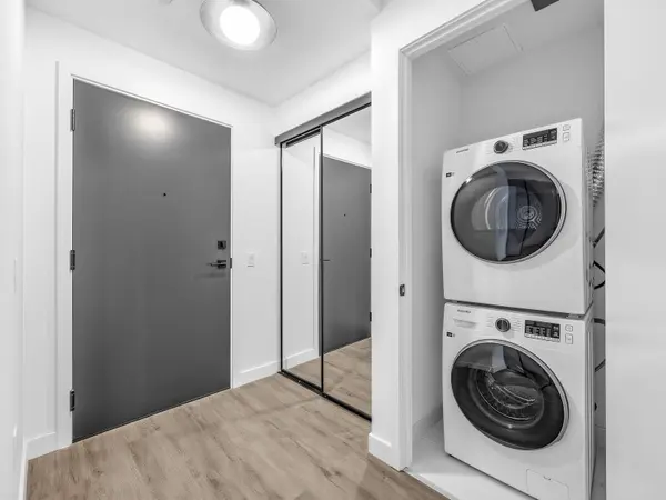 1635 Military TRL #205, Toronto E10, ON M1C 1K3