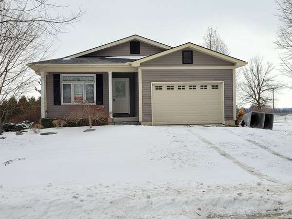 3293 Morrell ST, Brooke-alvinston, ON N0N 1A0