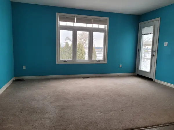 3293 Morrell ST, Brooke-alvinston, ON N0N 1A0