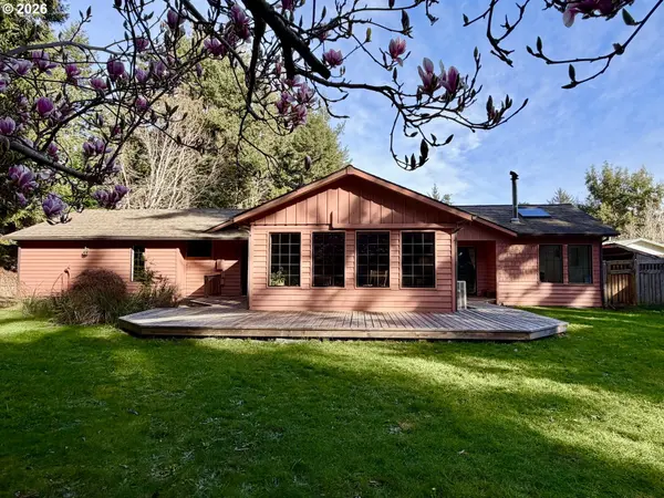 780 MICHIGAN AVE, Bandon, OR 97411