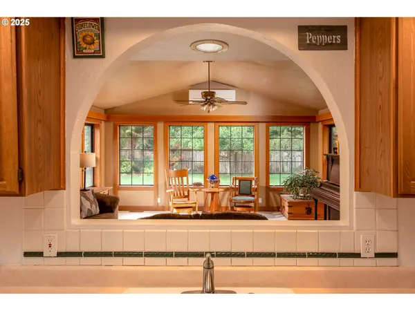 780 MICHIGAN AVE, Bandon, OR 97411