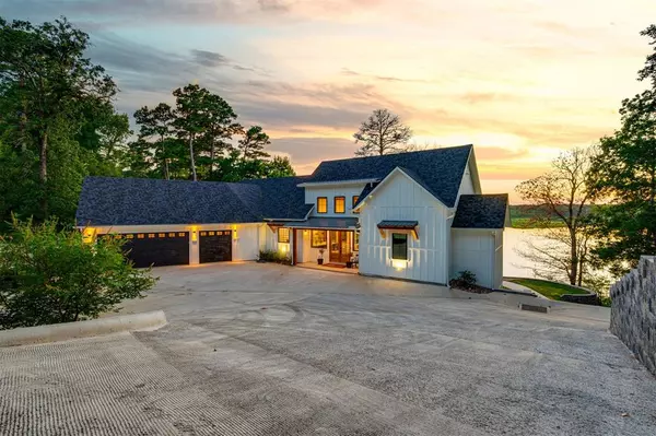 800 Camp Cypress Trail, Winnsboro, TX 75494