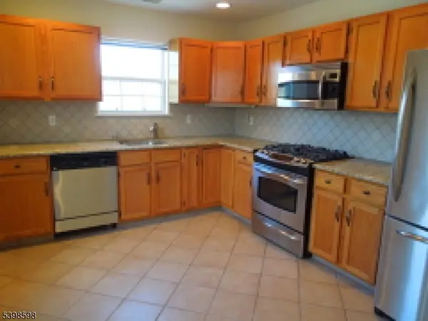 168 Potomac Dr  Condo #168, Bernards Twp., NJ 07920