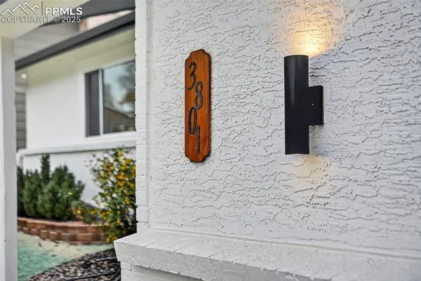 3801 Inspiration DR, Colorado Springs, CO 80917