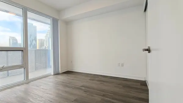 55 Cooper ST #3616, Toronto C08, ON M5E 0G1