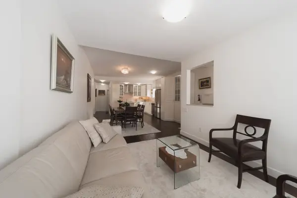 19 Niantic CRES, Toronto C13, ON M3A 2H6