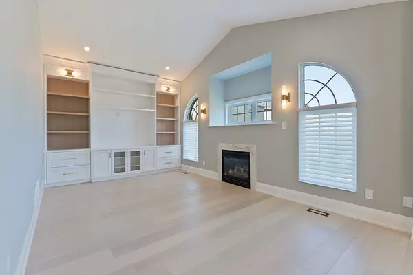 10 RIVERWOOD TER, Caledon, ON L7E 1S1