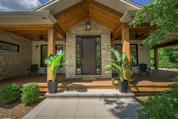 12 Parkland PL, Middlesex Centre, ON N0L 1R0