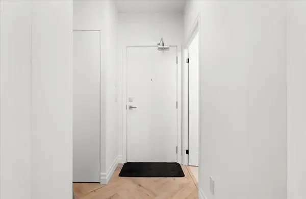 4011 Brickstone Mews #621, Mississauga, ON L5B 0J7