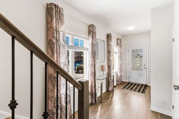 1924 CEDARHOLLOW BLVD #7, London North, ON N5X 0K3