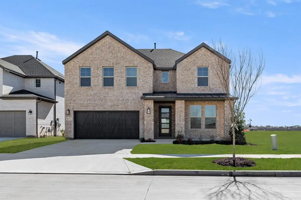 612 Corner Post Lane, Little Elm, TX 76227