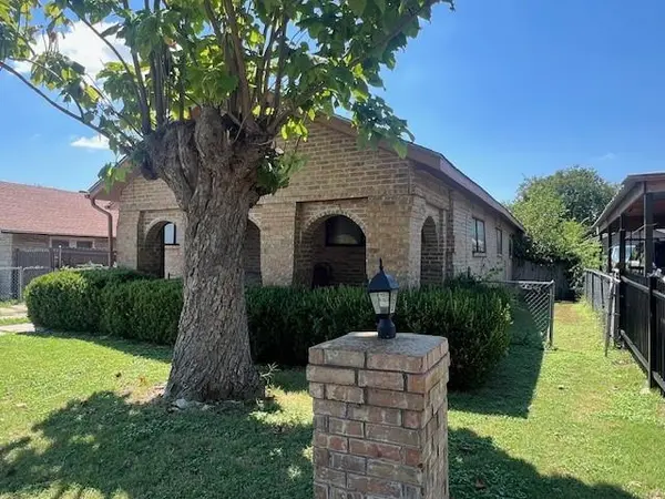 716 E Harvey Avenue, Fort Worth, TX 76104