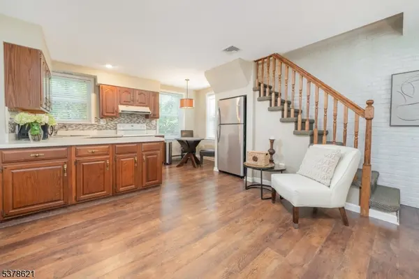 79 E Madison Ave, Florham Park Boro, NJ 07932