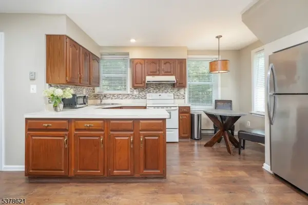 79 E Madison Ave, Florham Park Boro, NJ 07932