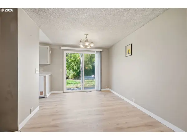 87988 6TH ST, Veneta, OR 97487