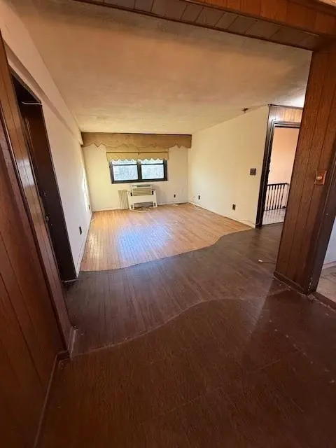 81-09 156th AVE #5, Queens, NY 11414