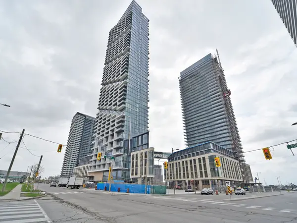1000 Portage Pkwy #205, Vaughan, ON L4K 0L1