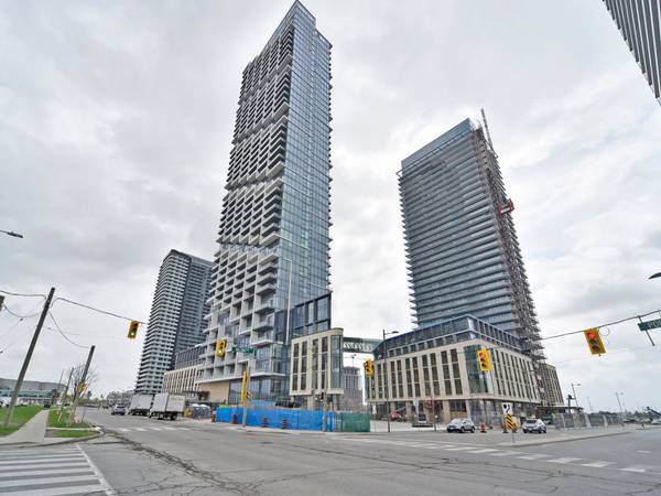 1000 Portage Pkwy #205, Vaughan, ON L4K 0L1