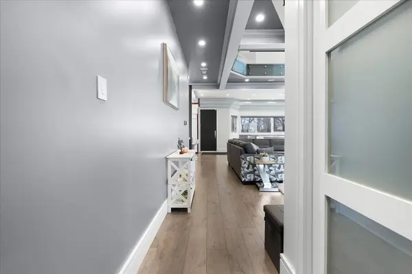 64 Aviemore DR, Toronto W05, ON M9L 2L7